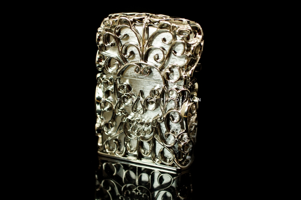 Bật lửa zippo chính hãng áo giáp bạc rỗng Skull Jacket Skull Thanatos