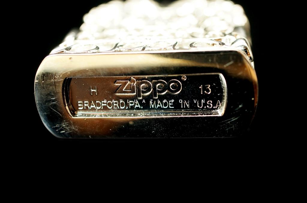 Bật lửa zippo chính hãng áo giáp bạc rỗng Skull Jacket Skull Thanatos