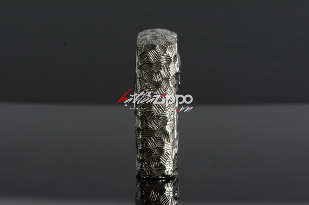 Bật lửa Zippo chính hãng nguyên khối đúc hình đầu lâu mặt kia xương tréo