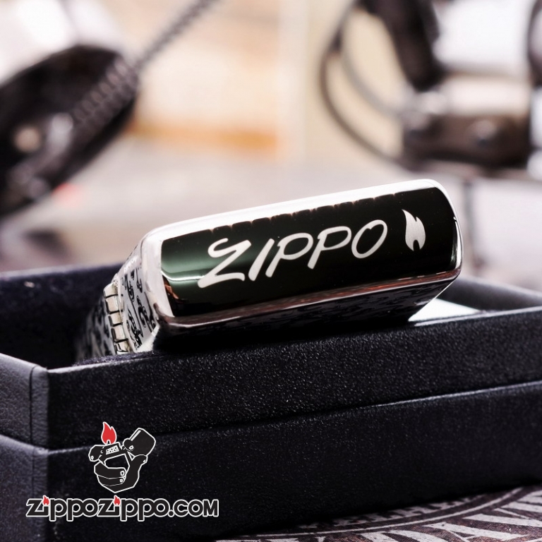 Zippo 150 Đen Bóng Khắc Hình Bát Quái Âm Dương