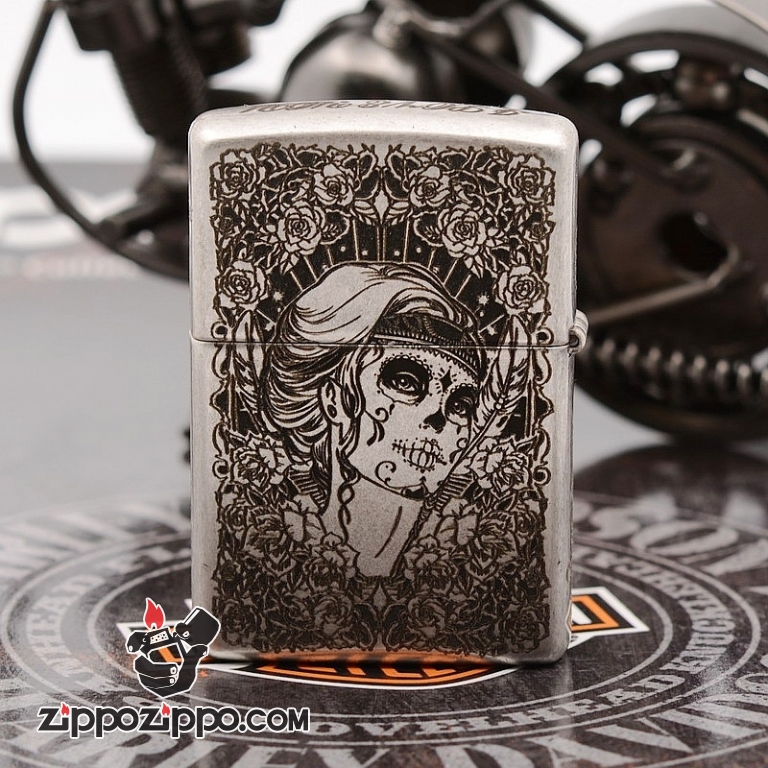 Zippo 121FB Bạc Cổ Khắc Hình Cô Gái Sexy