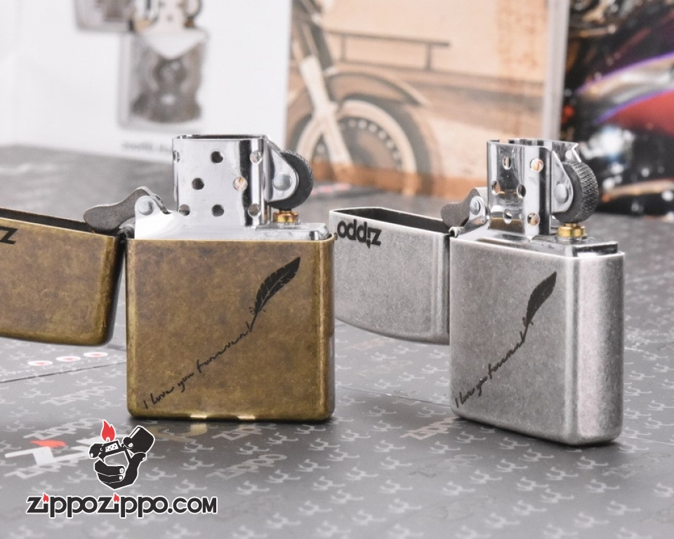Zippo Mạ Bạc Giả Cổ KHắc Tôi Yêu Bạn Mãi Mãi