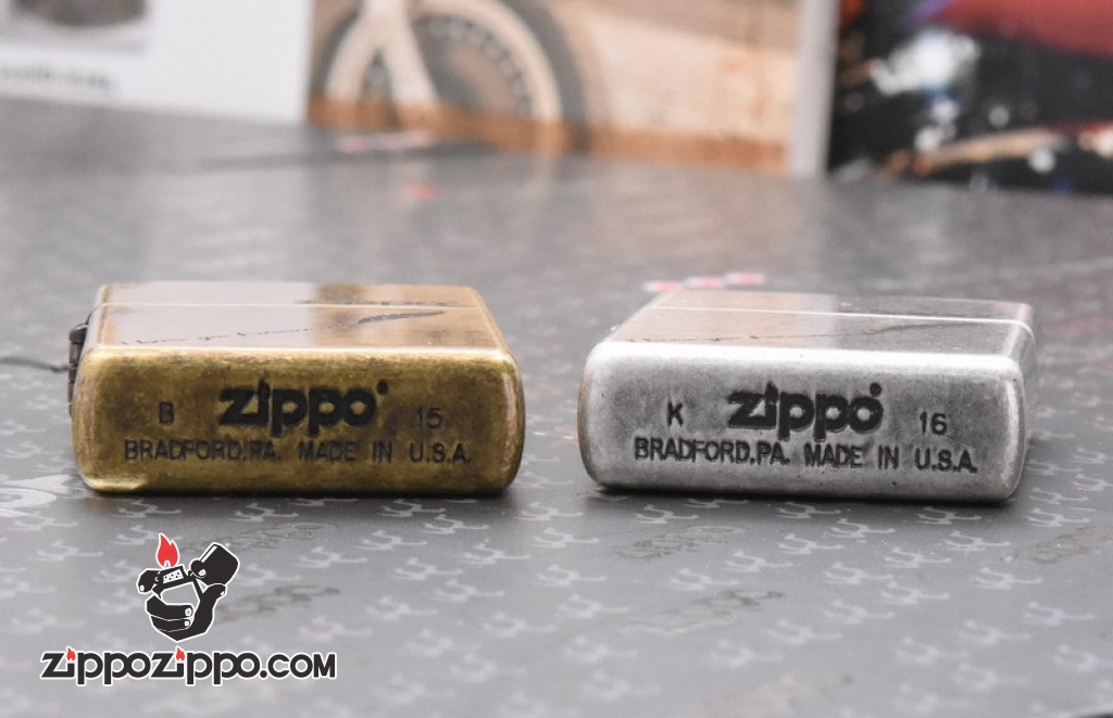 Zippo Mạ Bạc Giả Cổ KHắc Tôi Yêu Bạn Mãi Mãi