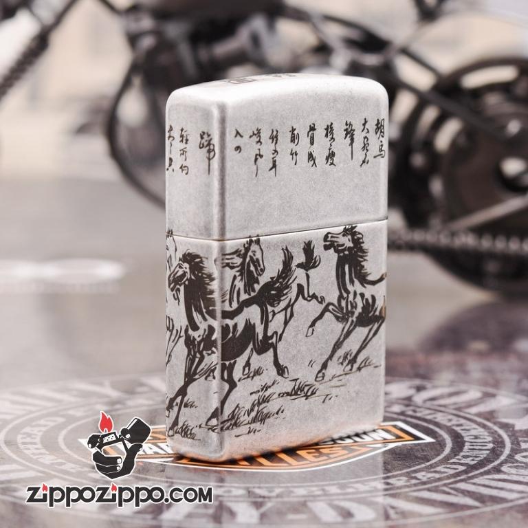 Bật Lửa Zippo 121FB Bạc Cổ Khắc Tranh Bát Mã Truy Phong