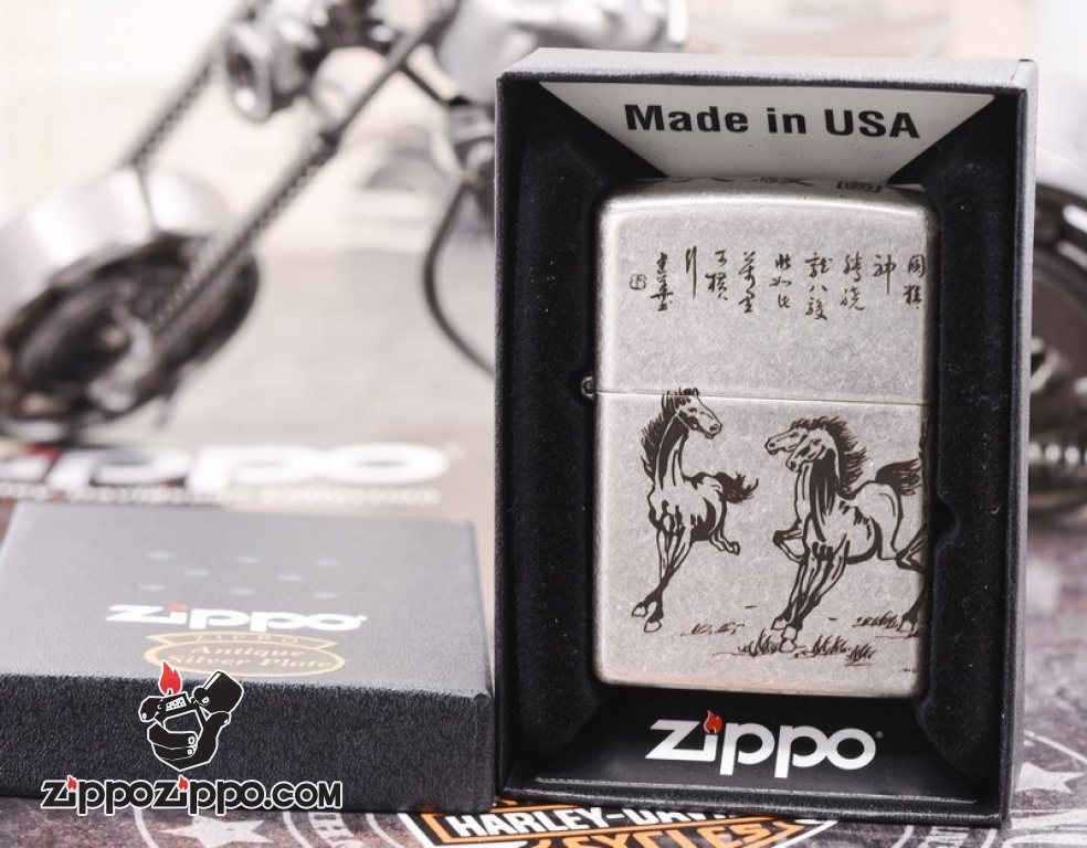 Bật Lửa Zippo 121FB Bạc Cổ Khắc Tranh Bát Mã Truy Phong