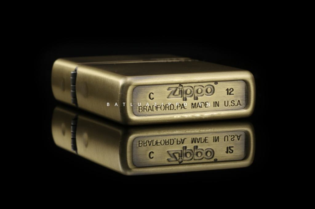 Bật lửa Zippo chính hãng đồng nhẹ thiết kế cổ điển