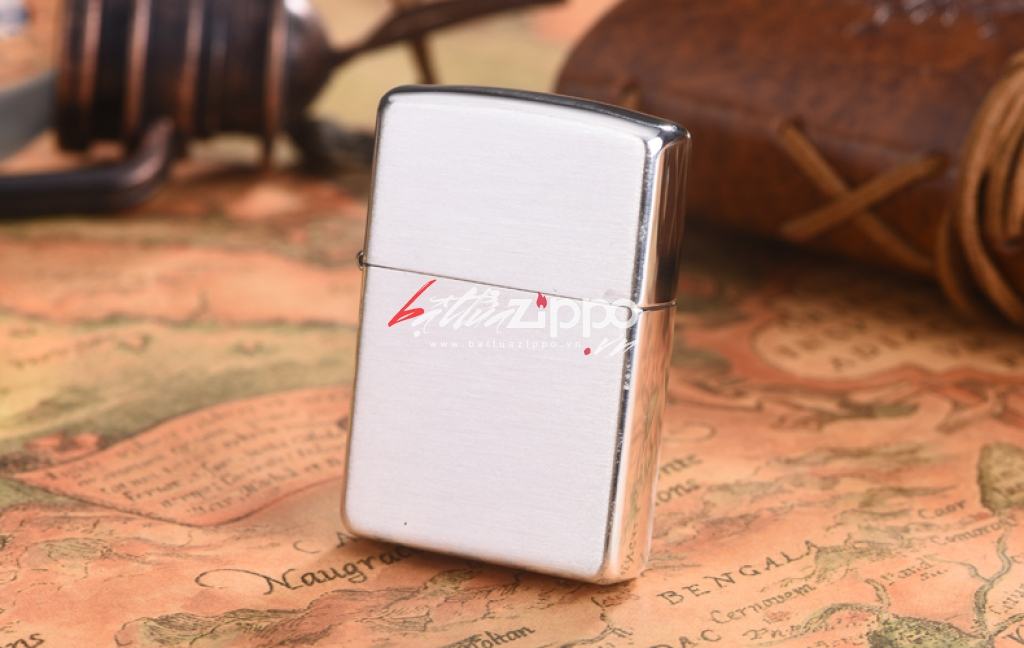 Zippo 27 - Bật lửa Zippo chính hãng USA bạc nguyên khối hoa văn xước vỏ dày