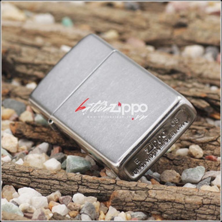 Bật Lửa Zippo Bản Nhỏ Mạ Chrome Xước Bụi - SKU 1607 – Zippo Slim Street Chrome