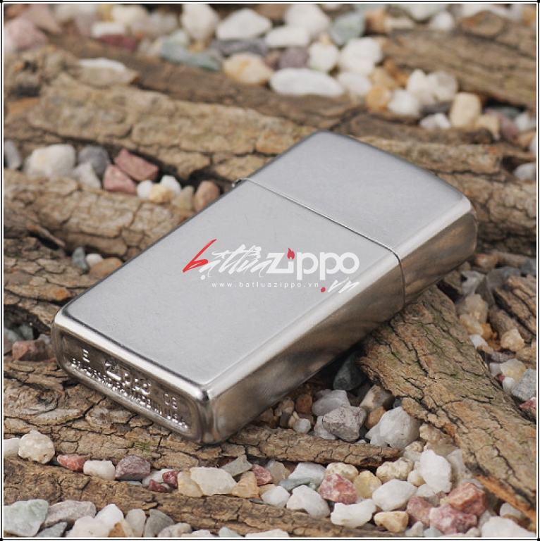 Bật Lửa Zippo Bản Nhỏ Mạ Chrome Xước Bụi - SKU 1607 – Zippo Slim Street Chrome