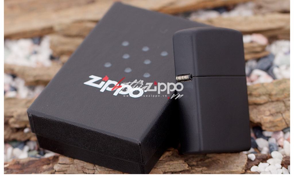 Bật Lửa Zippo Sơn Tĩnh Điện Màu Đen- SKU 218 – Zippo Black Matte