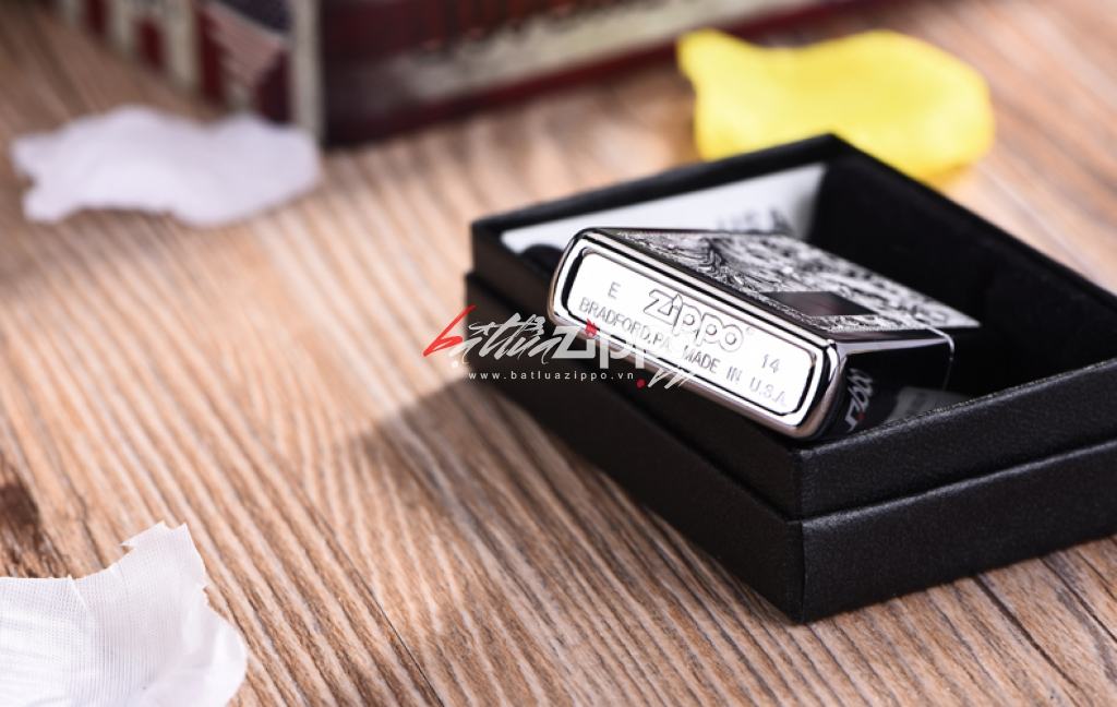 Bật Lửa Zippo Mạ Chrome Hoa Văn Ý - Sku 352 – Zippo Venetian Chrome