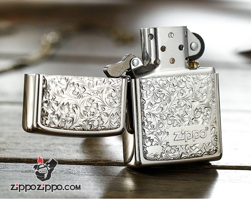 Bật lửa Zippo mạ bạc trạm khắc hoa văn Arabesque KR-8
