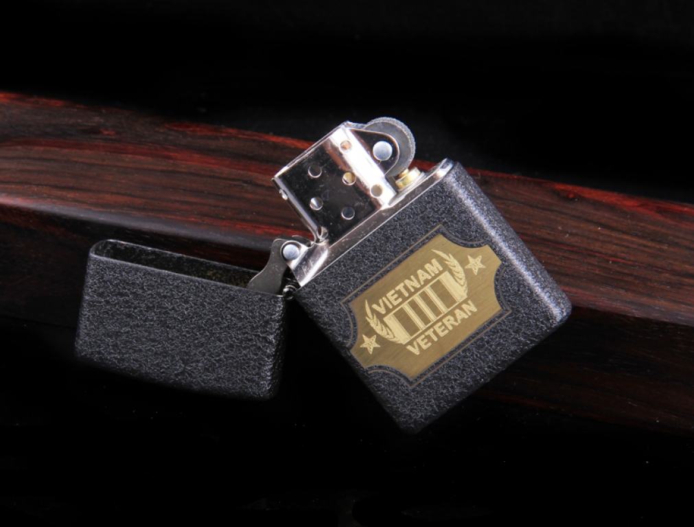 Bật lửa Zippo phiên bản chiến tranh Việt Nam