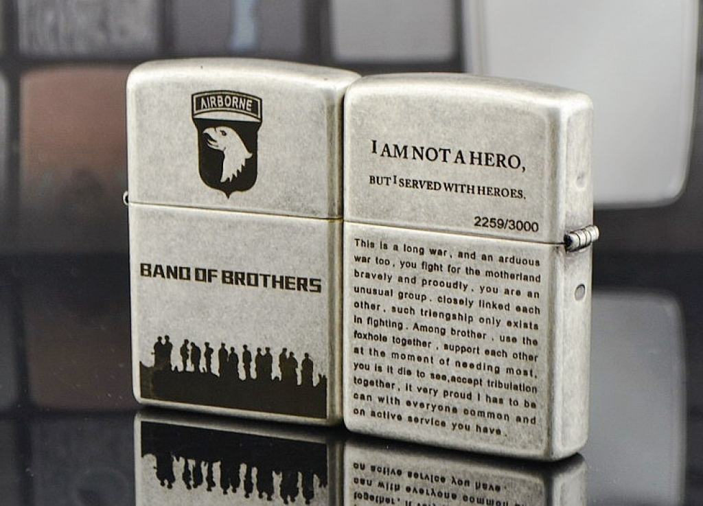 Bật lửa Zippo phiên bản Antique Bạc Band of Brothers
