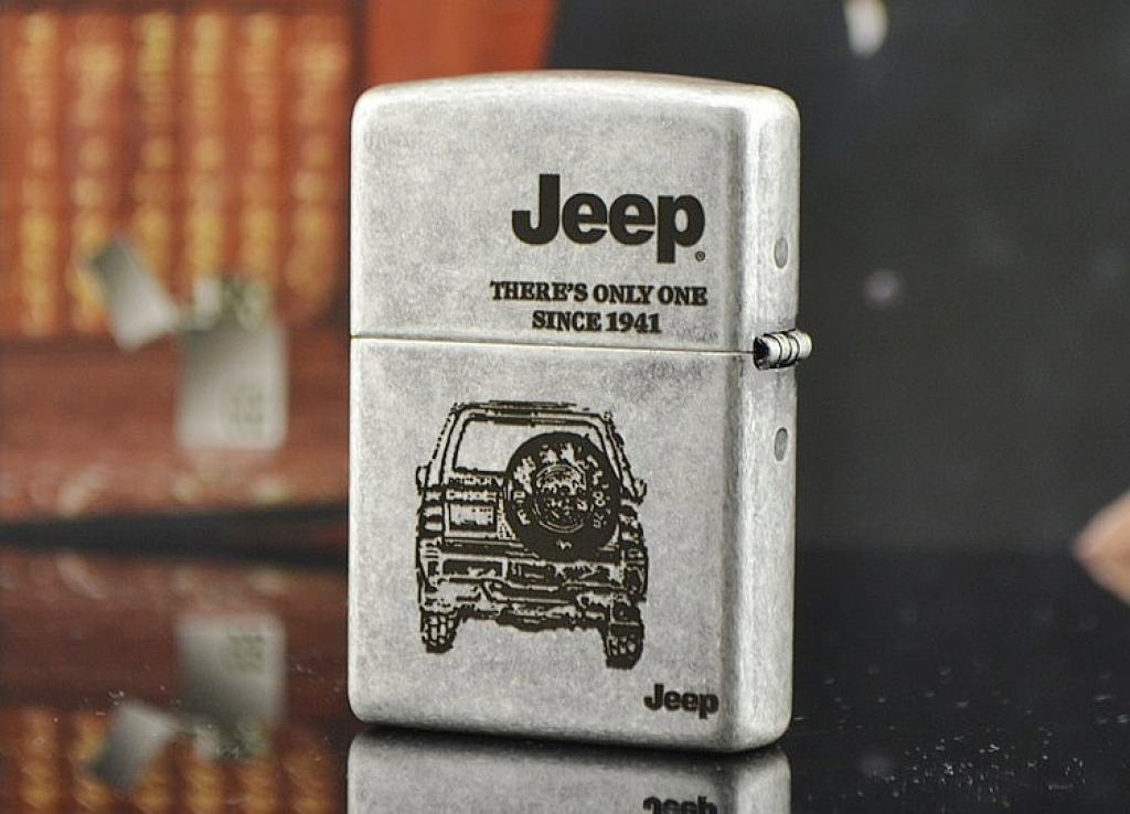 Bật lửa Zippo phiên bản cổ bạc Jeep Grand Jeep TNHH