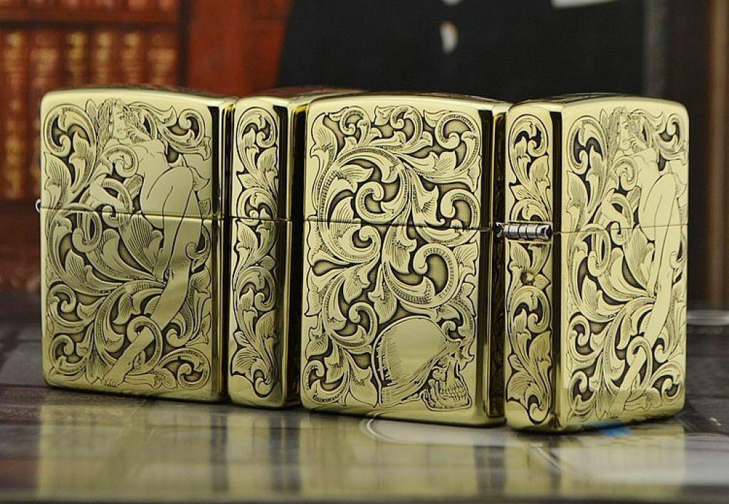 Bật lửa Zippo chính hãng đồng khắc họa tiết cô gái armor