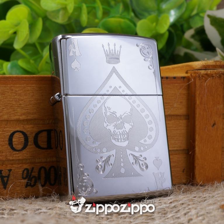 Bật lửa zippo mầu bạc khắc quân bài ái bích ( xì dách )