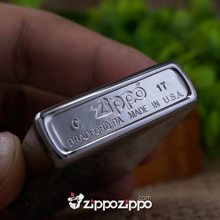 Bật lửa zippo mầu bạc khắc quân bài ái bích ( xì dách )