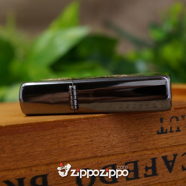 Zippo Màu Đen Bóng Khắc Phật Mạ Vàng