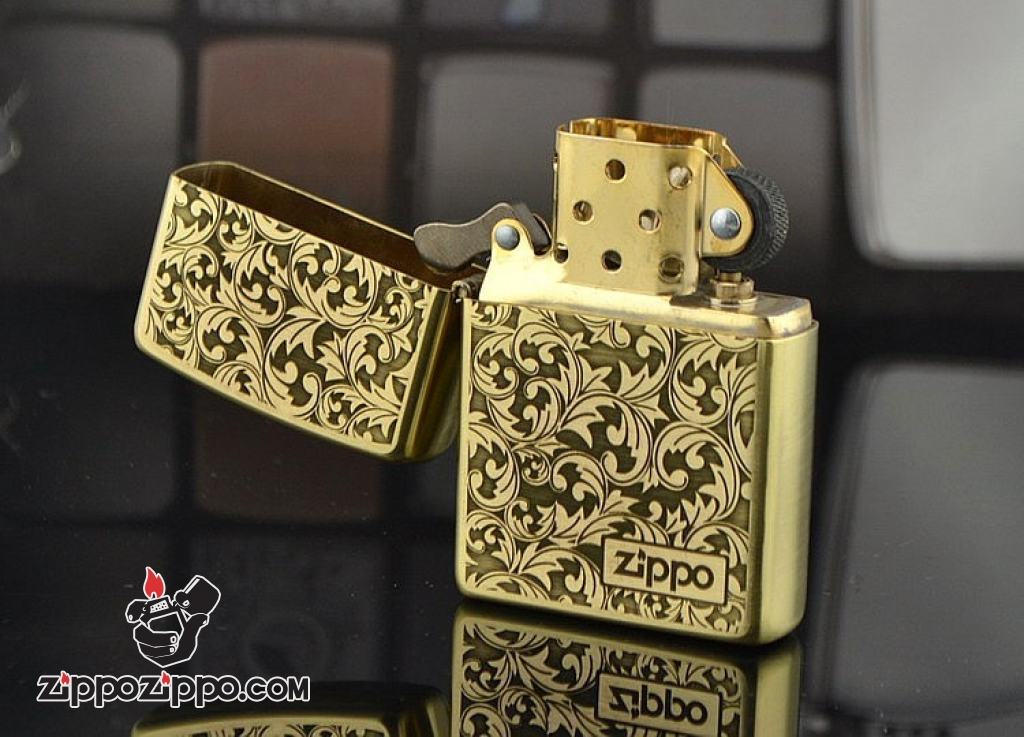 Zippo Chính Hãng Đồng Xước Khắc Họa Tiêt Hoa Văn Ý