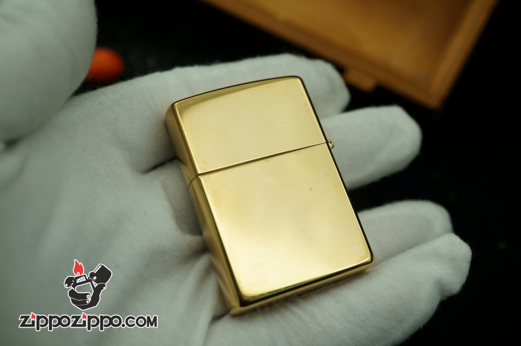 zippo cổ vàng mạ marlboro