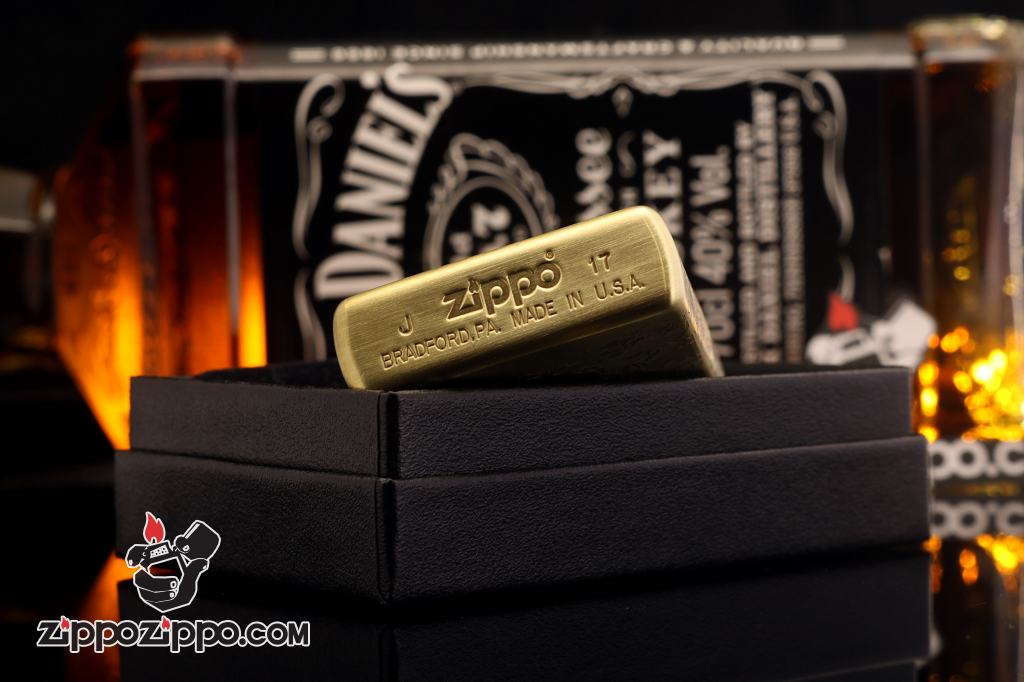 Bật Lửa Zippo Chính Hãng  Đồng Khắc Tranh Bát Mã Truy Phong