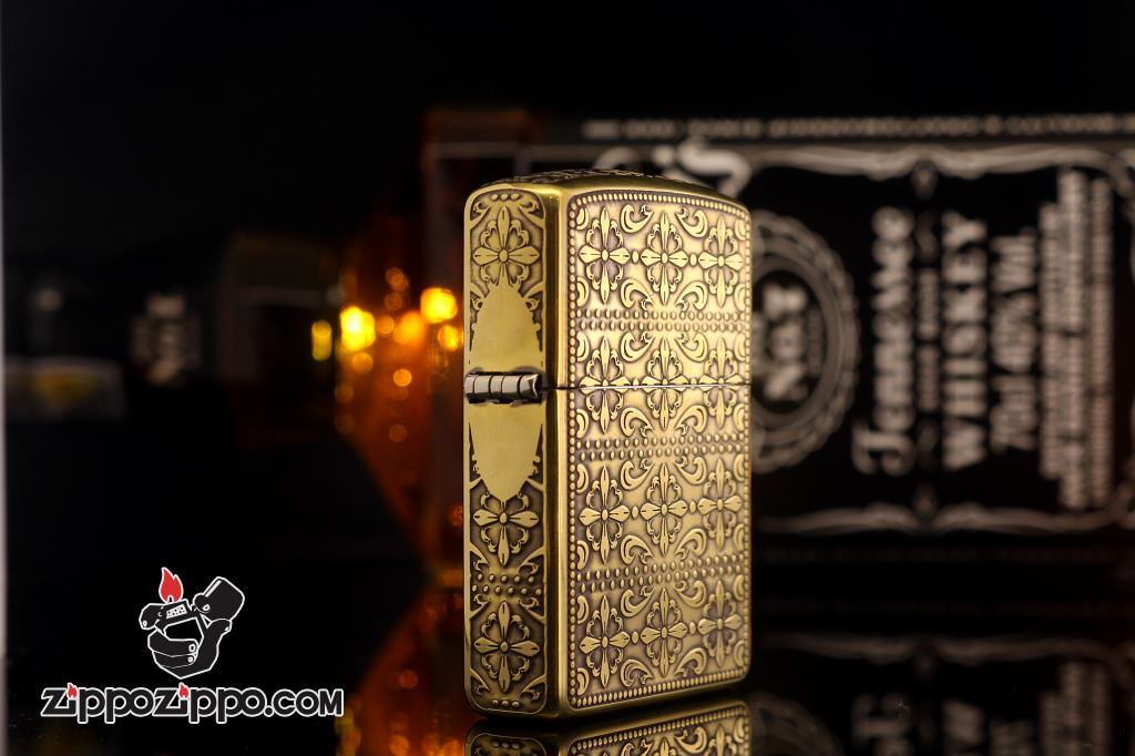 Bật lửa Zippo phiên bản mặt khắc 162 đồng chéo