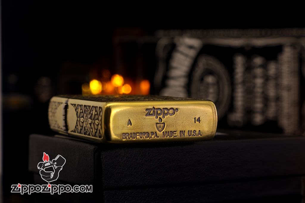 Bật lửa Zippo phiên bản mặt khắc 162 đồng chéo