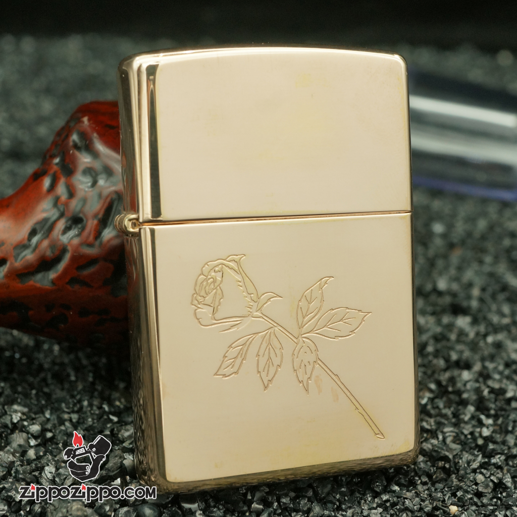 zippo cổ mạ vàng hồng hình bông hồng sản xuất năm 1999