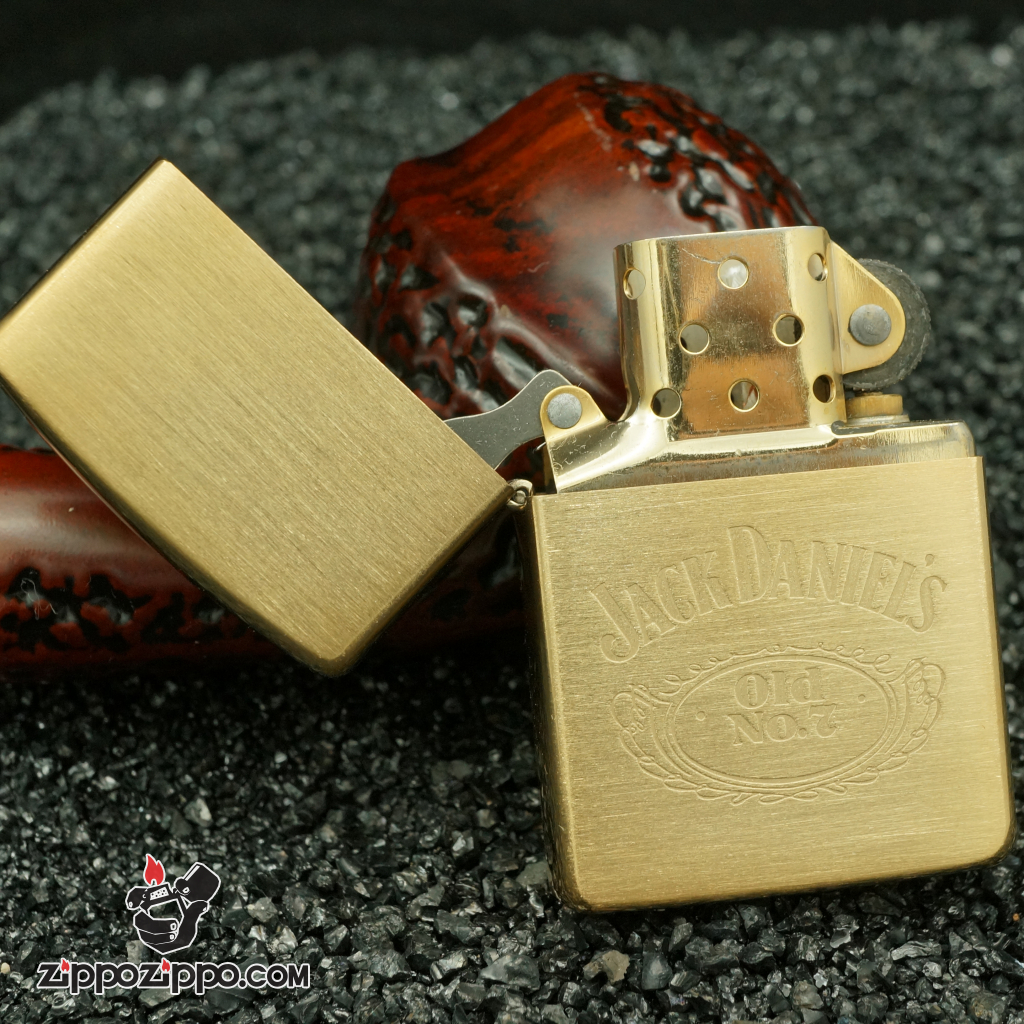 Zippo cổ Jack Daniel's đồng nguyên chất sản xuất năm 1994