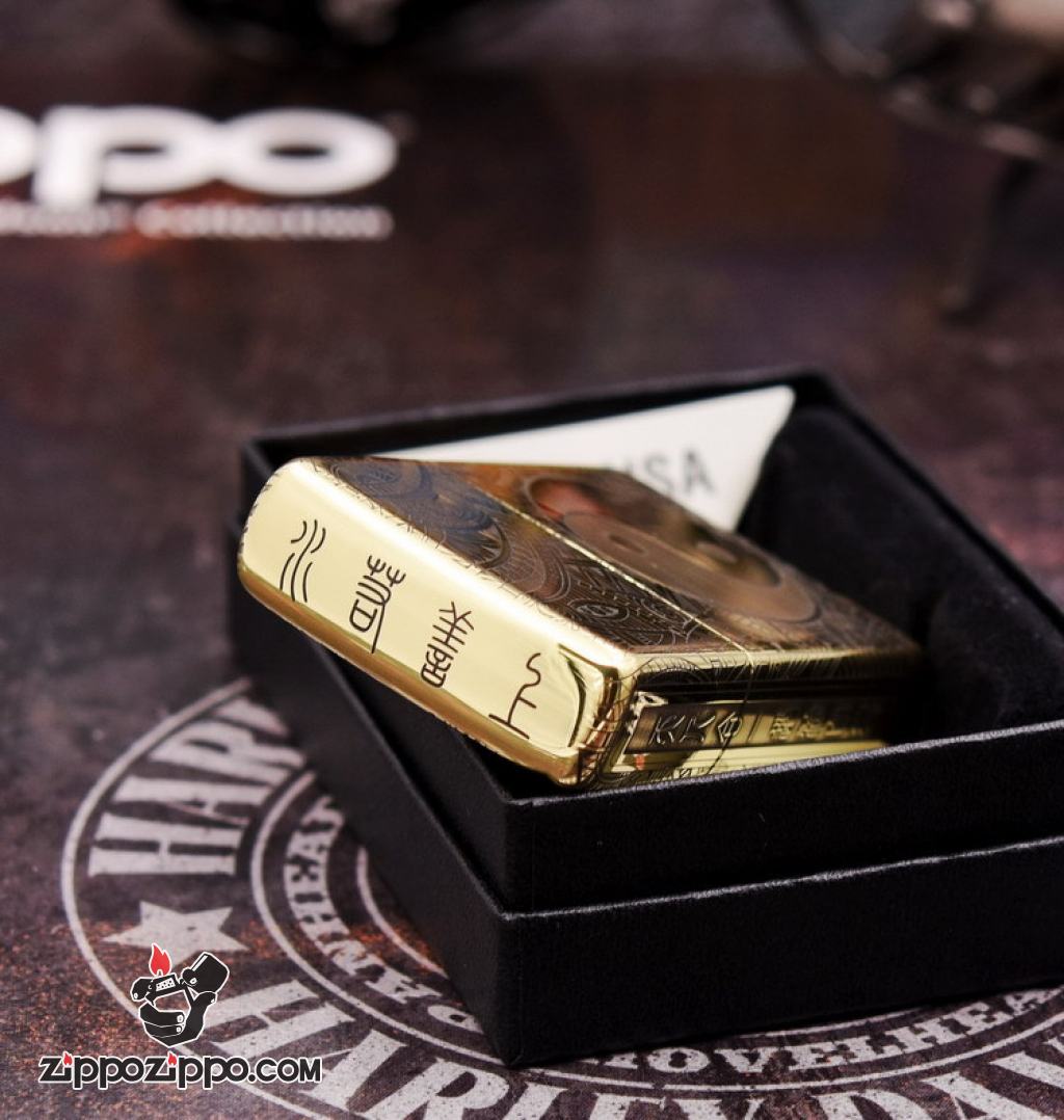 Bật Lửa Zippo Đồng Khắc Hoa Văn Bát Quái