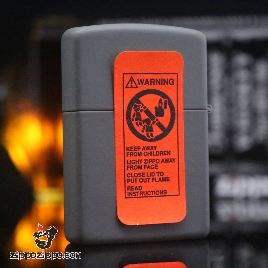 Zippo đời la mã sản xuất năm 1994 xám viền đỏ