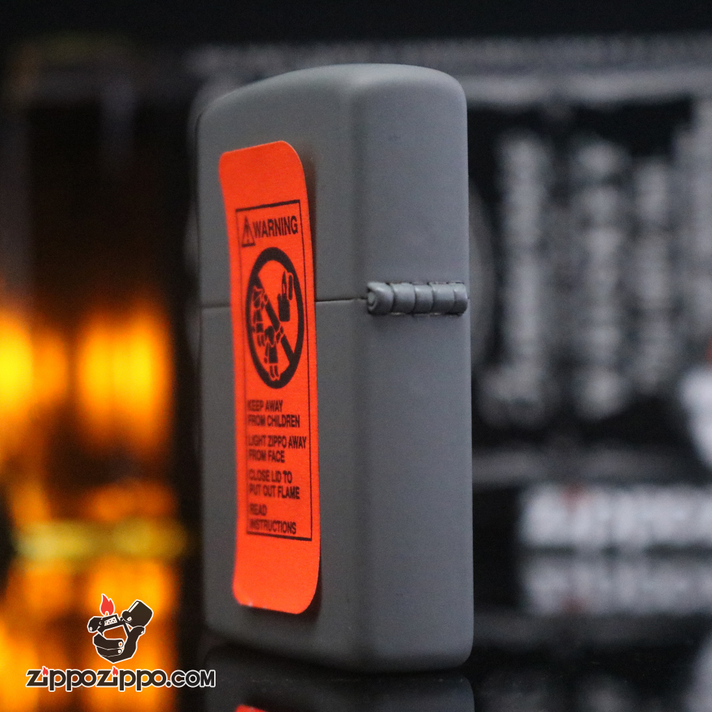 Zippo đời la mã sản xuất năm 1994 xám viền đỏ