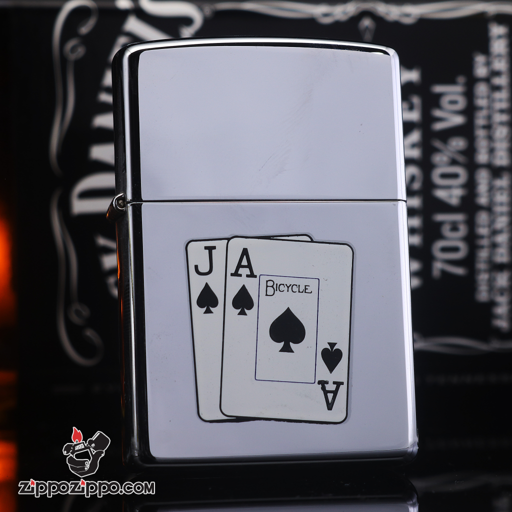 Zippo đời la mã sản xuất 1999 hình quân bài