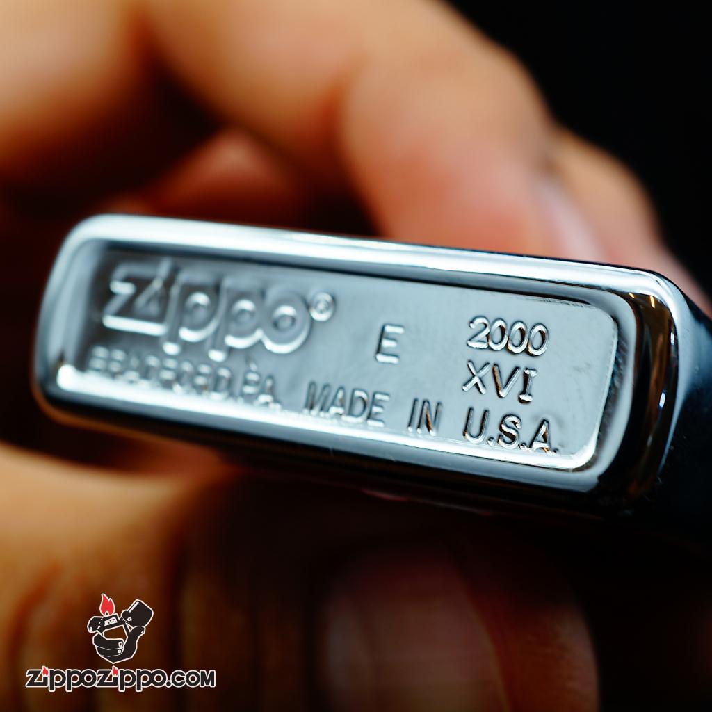 Zippo đời la mã sản xuất 2000 Bulldog