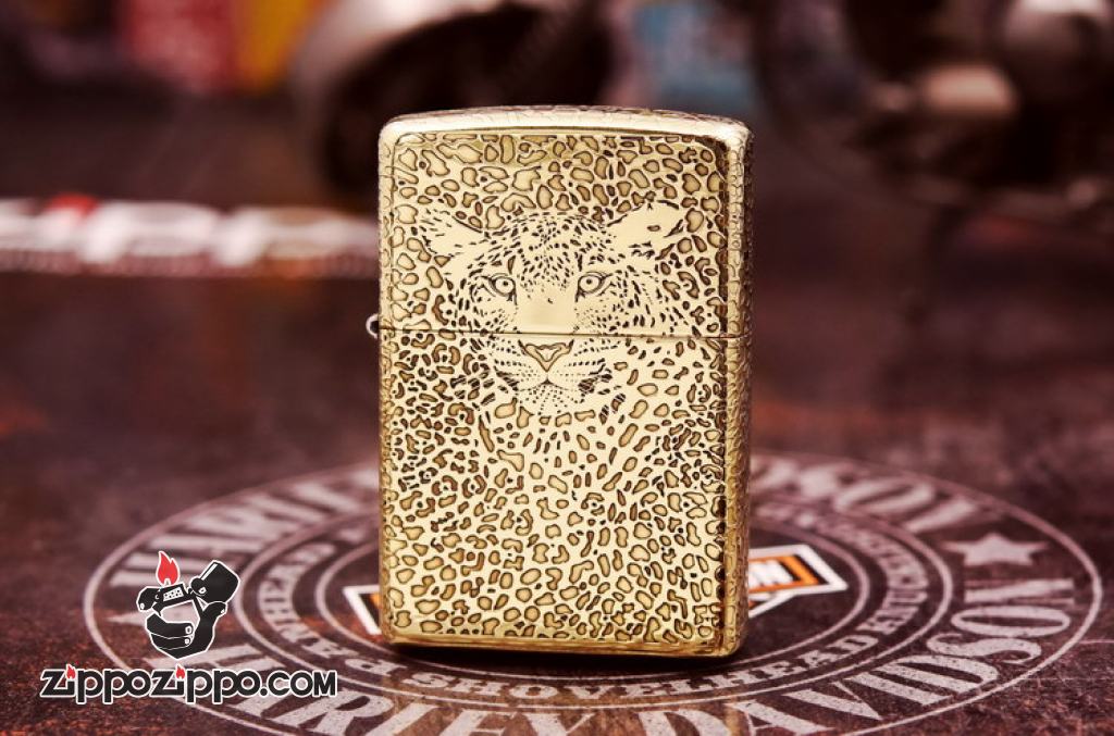 Bật lửa Zippo đồng khối khắc báo đốm