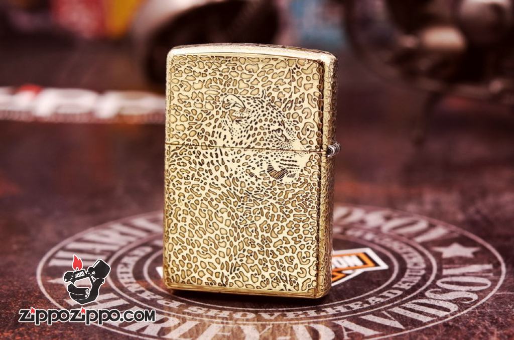 Bật lửa Zippo đồng khối khắc báo đốm