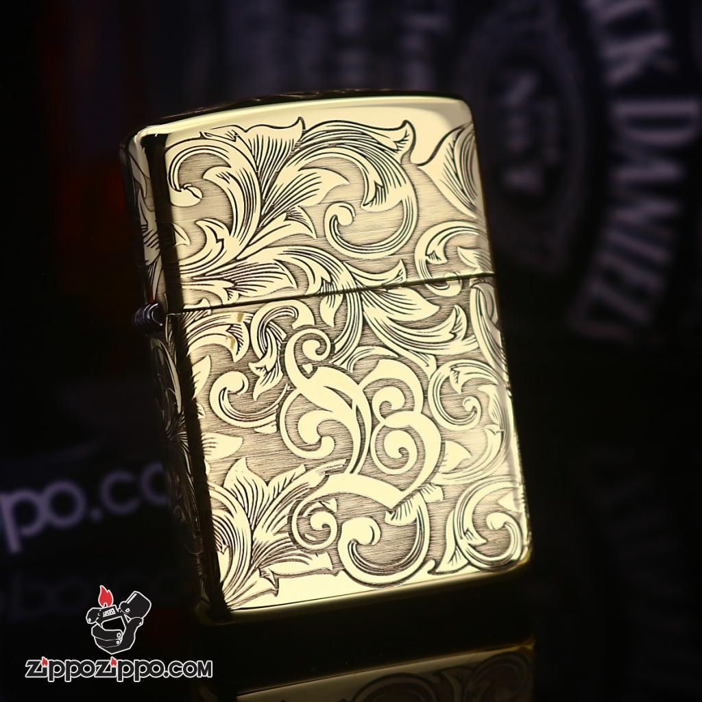 Bật Lửa Zippo Phiên Bản Chạm Khắc Nổi Hoa Văn Bao Quanh  B-W Amor
