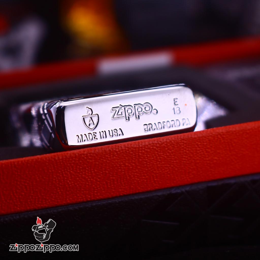 Zippo Slim Armor họa tiết kim cương gằn viên pha lê trắng