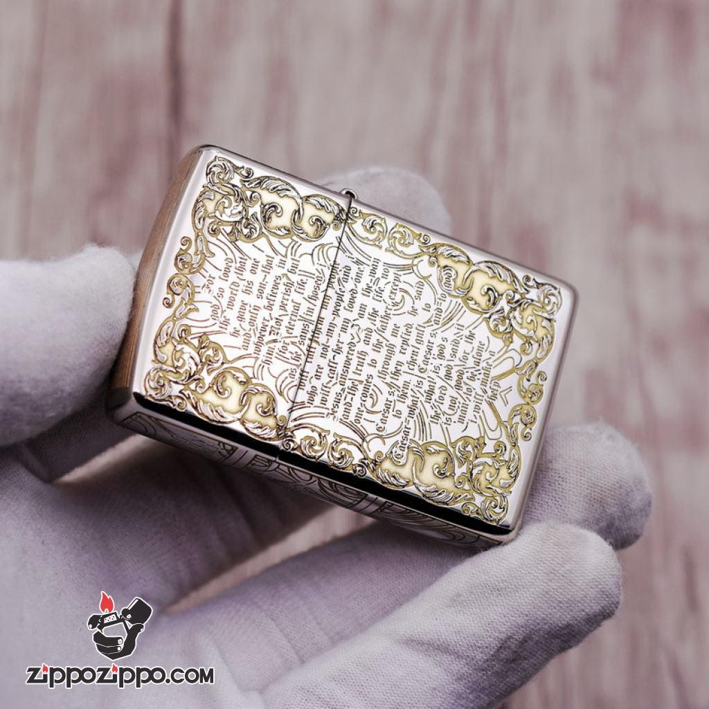 Bật Lửa Zippo Khắc Chữ Thập Và Kinh Thánh Màu Bạc Bản Ốp Nổi Aromr
