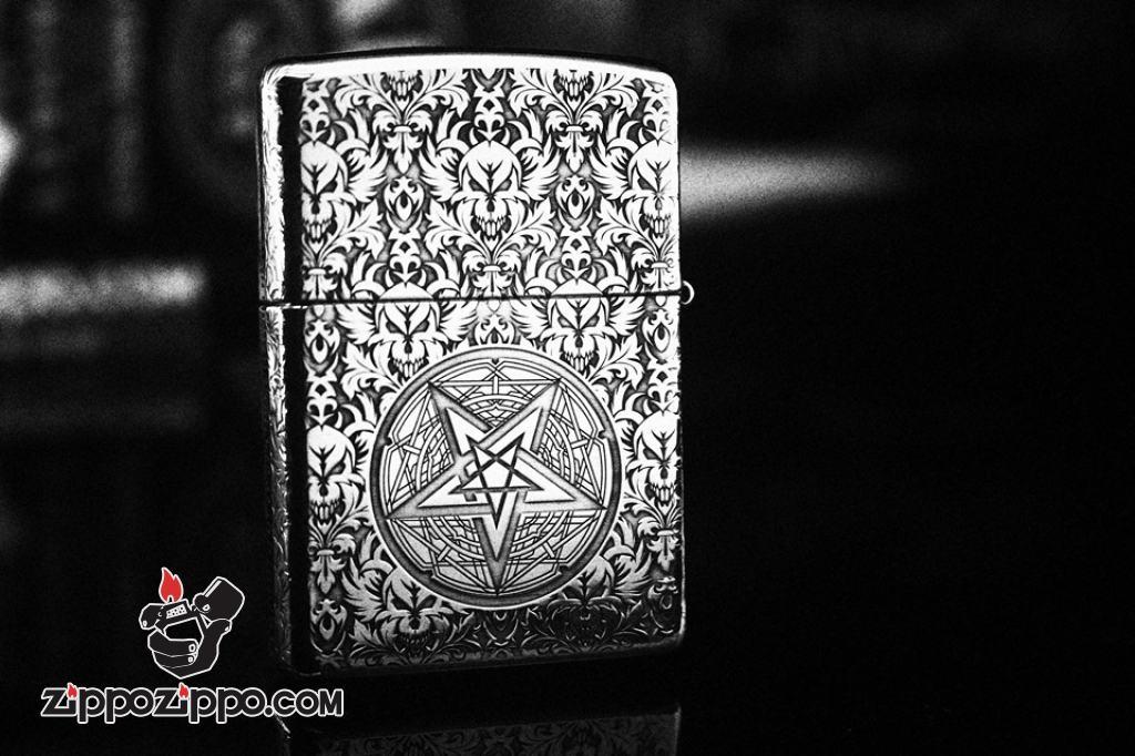 Bật Lửa Zippo Bạc Khối Cao Cấp Khắc Hình Lễ Quỷ Bản Vỏ Mỏng
