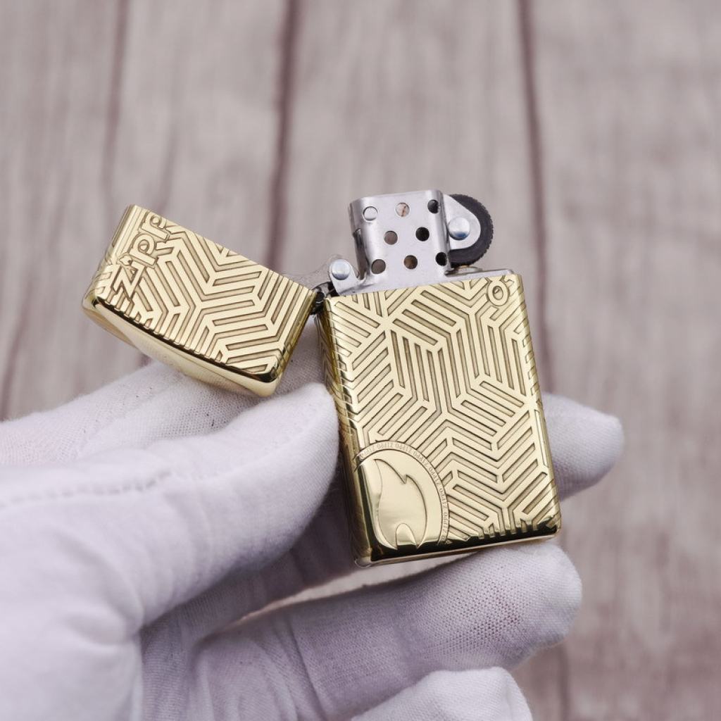 Bật Lửa Zippo Chạm Khắc Họa Tiết Ngọn Lửa Cổ Điển Phiên Bản Hẹp Slim