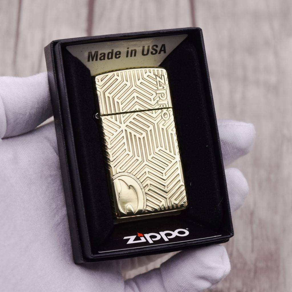 Bật Lửa Zippo Chạm Khắc Họa Tiết Ngọn Lửa Cổ Điển Phiên Bản Hẹp Slim