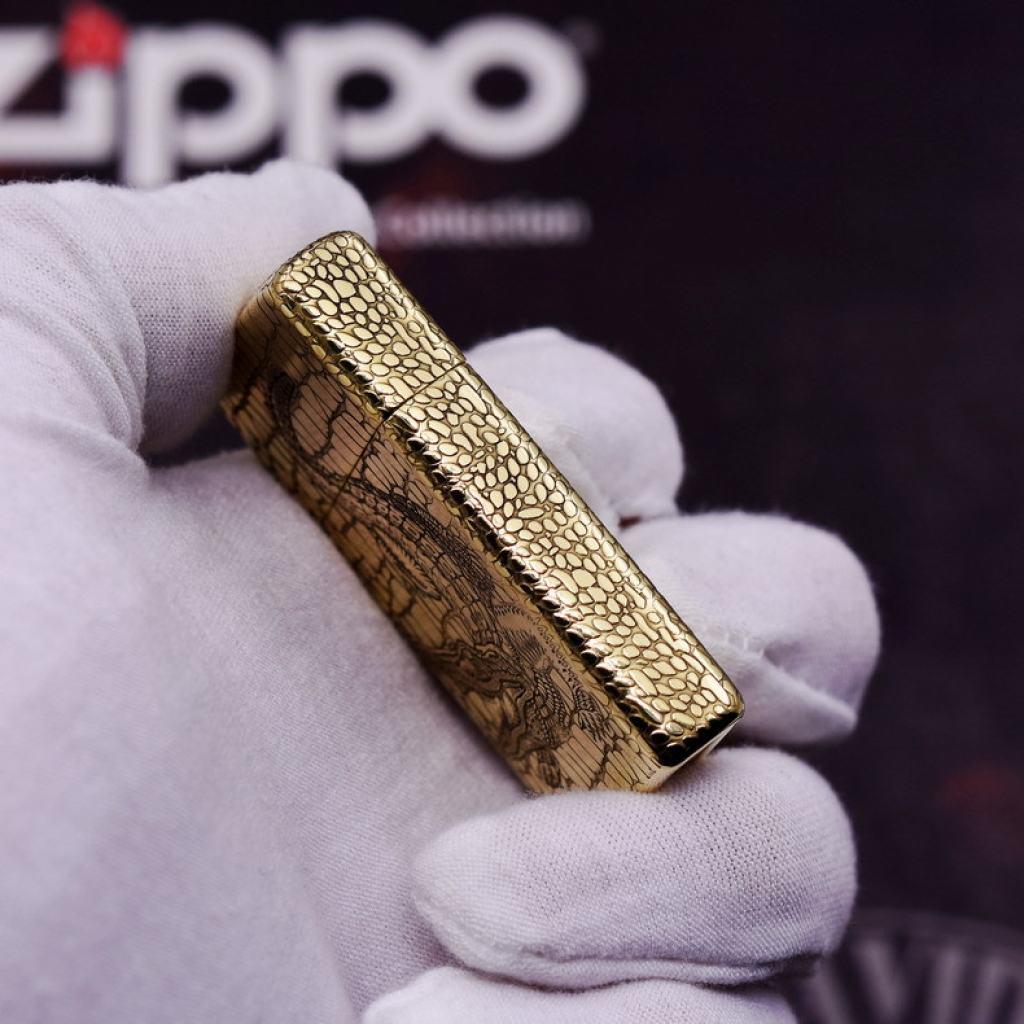 Bật Lửa Zippo Chạm Khắc Cá Sấu Bao Quanh Phiên Bản Hẹp Slim