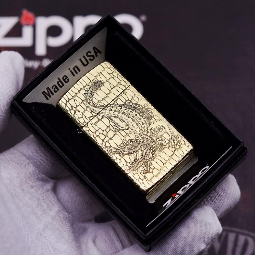 Bật Lửa Zippo Chạm Khắc Cá Sấu Bao Quanh Phiên Bản Hẹp Slim