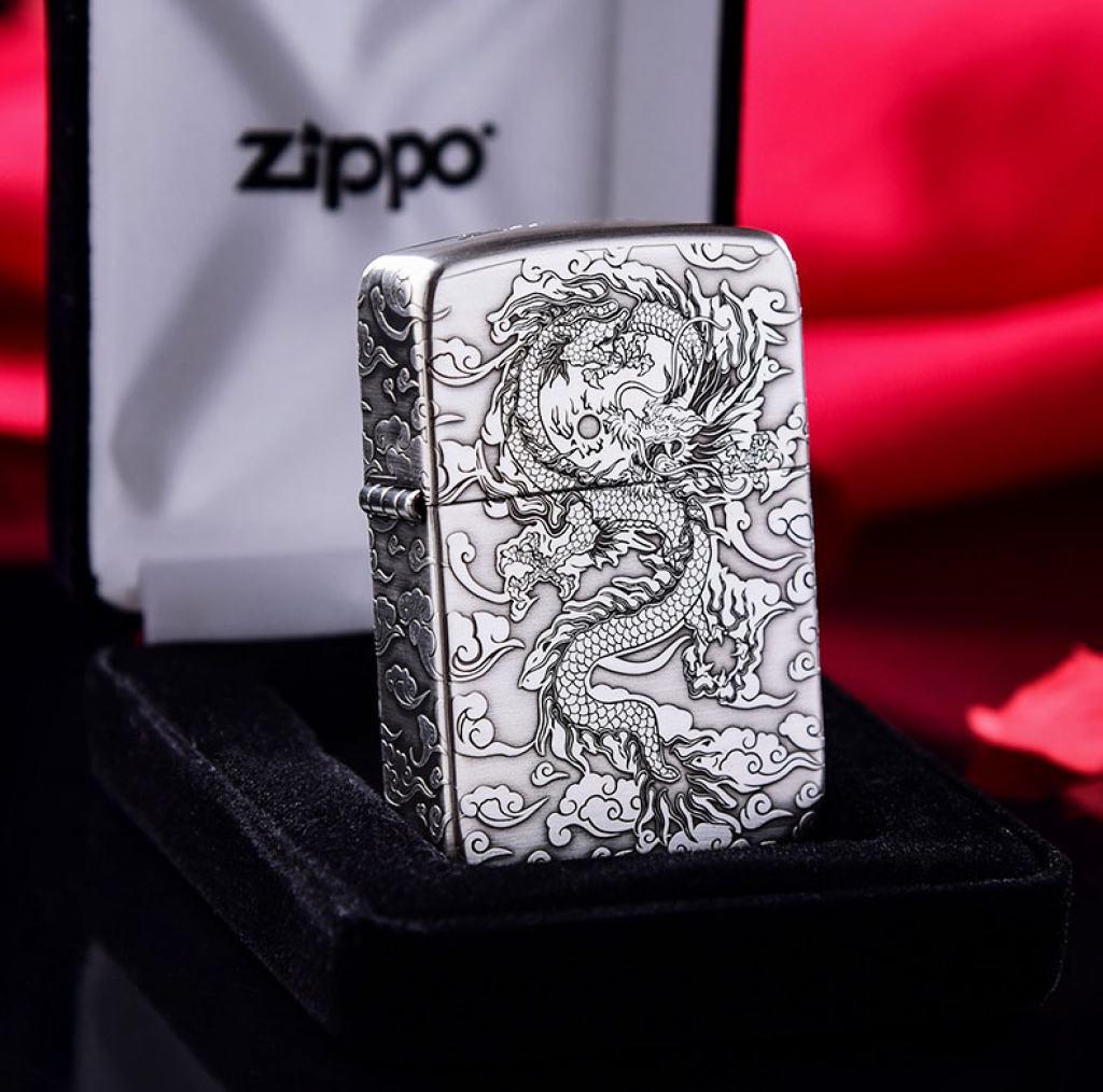Bật Lửa Zippo Bạc Nguyên Khối Cao Cấp Khắc Rồng Nhả Ngọc Phiên Bản 1941