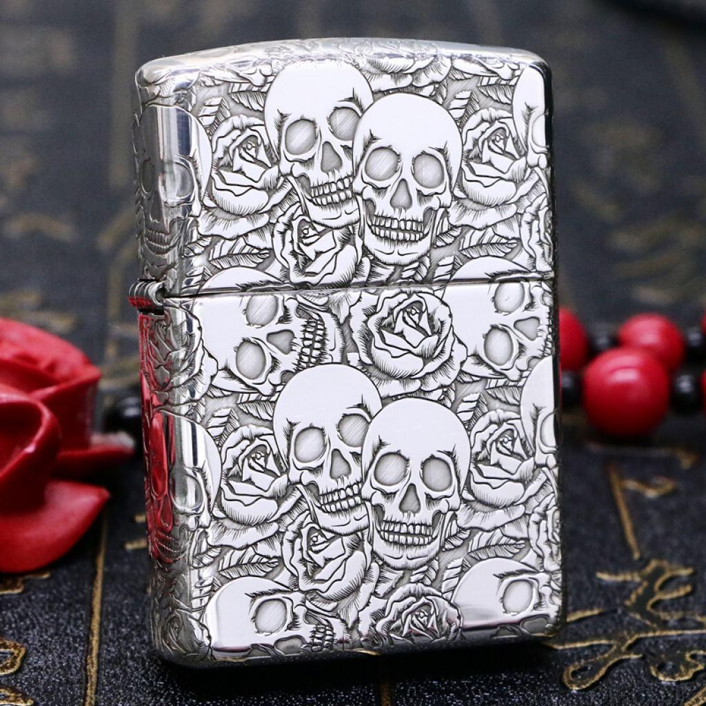 Bật Lửa Zippo Bạc Nguyên Khối Cao Cấp Khắc Năm Mặt Đầu Lâu Hoa Hồng Vỏ Mỏng