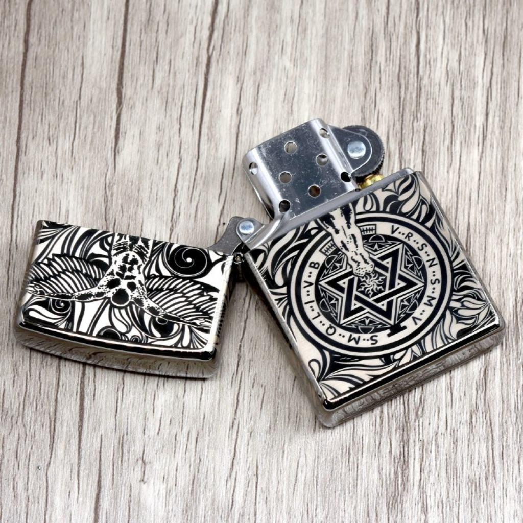 Bật Lửa Zippo Chính Hãng Khắc Thiên Thần Đen Bóng