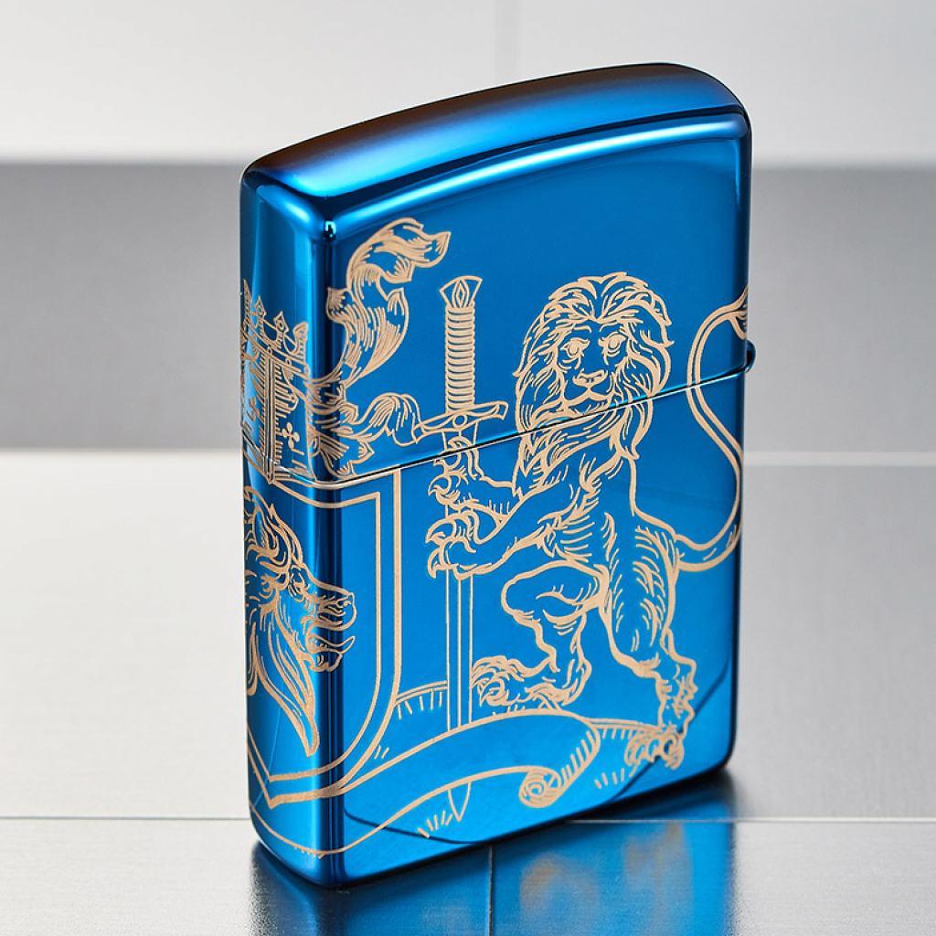 Bật Lửa Zippo Xanh Dương Khắc Biểu Tượng Sư Tử Trung Cổ