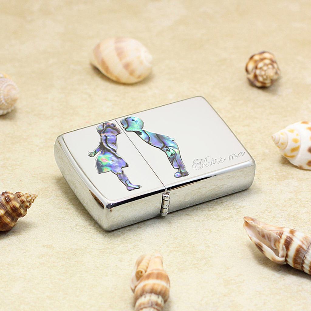 Bật Lửa Zippo Bạc Khảm Trai Xanh Nụ Hôn Tình Yêu